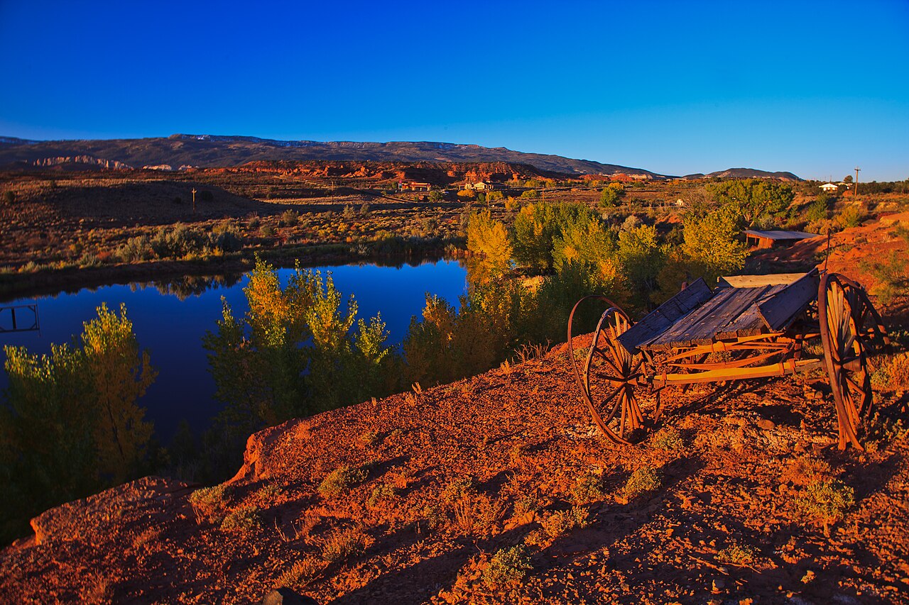 Torrey — Dawn at Torrey, Utah (6294462026)