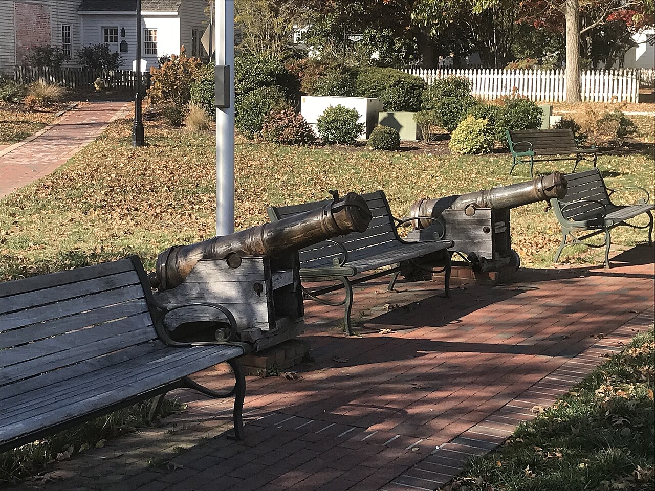 St. Michaels &mdash; St Michaels cannons