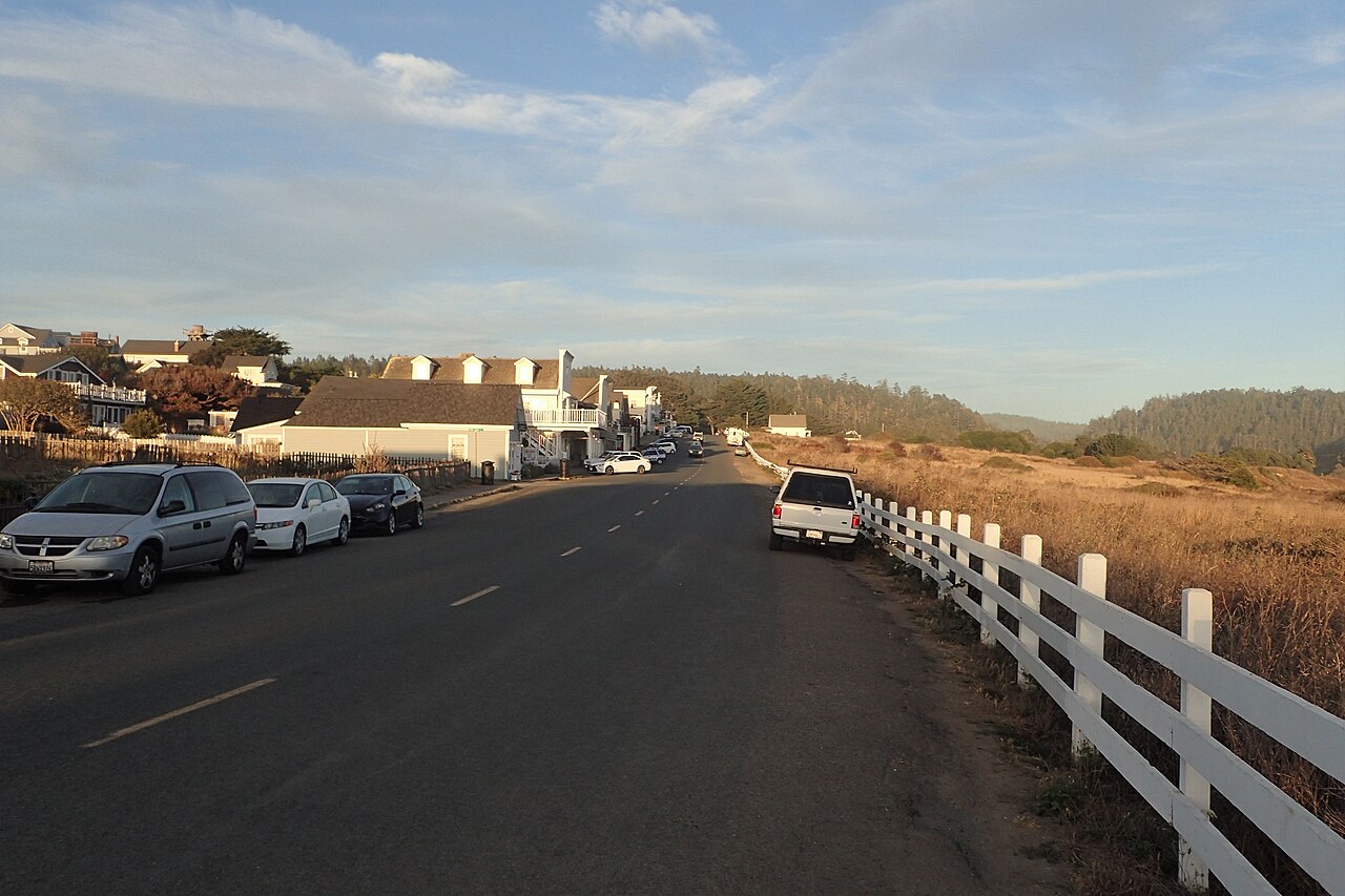 Mendocino &mdash; Mendocino Main St. kz01