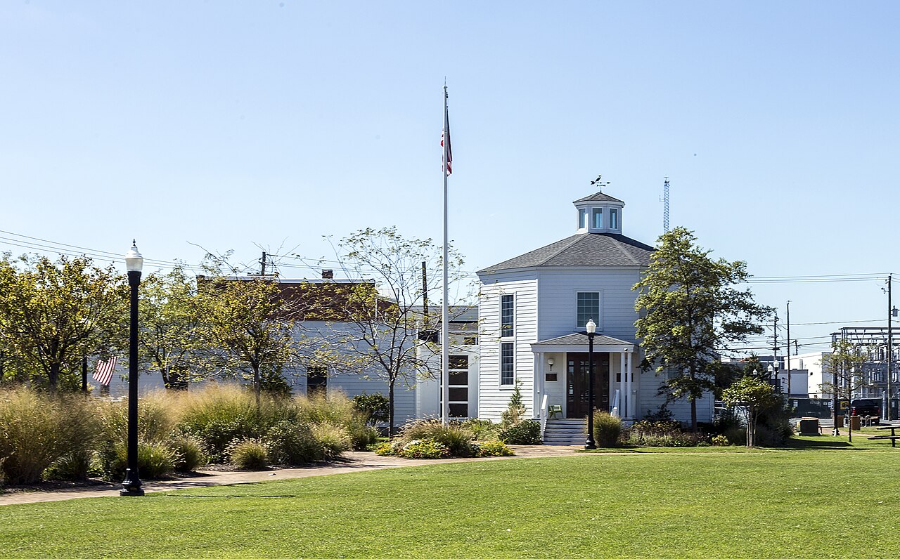 Chincoteague — Chincoteague Library VA2